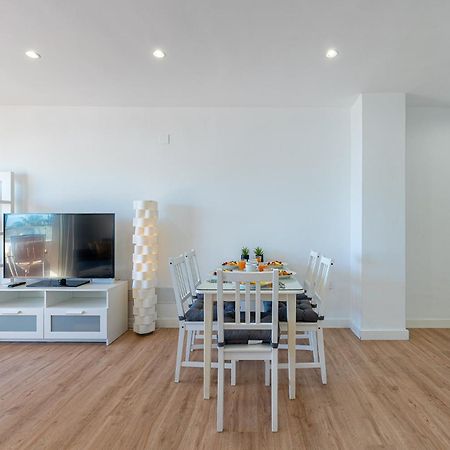 797 Holiday Rentals - Moderno Piso En Primera Linea De Playa 托雷莫利诺斯 外观 照片