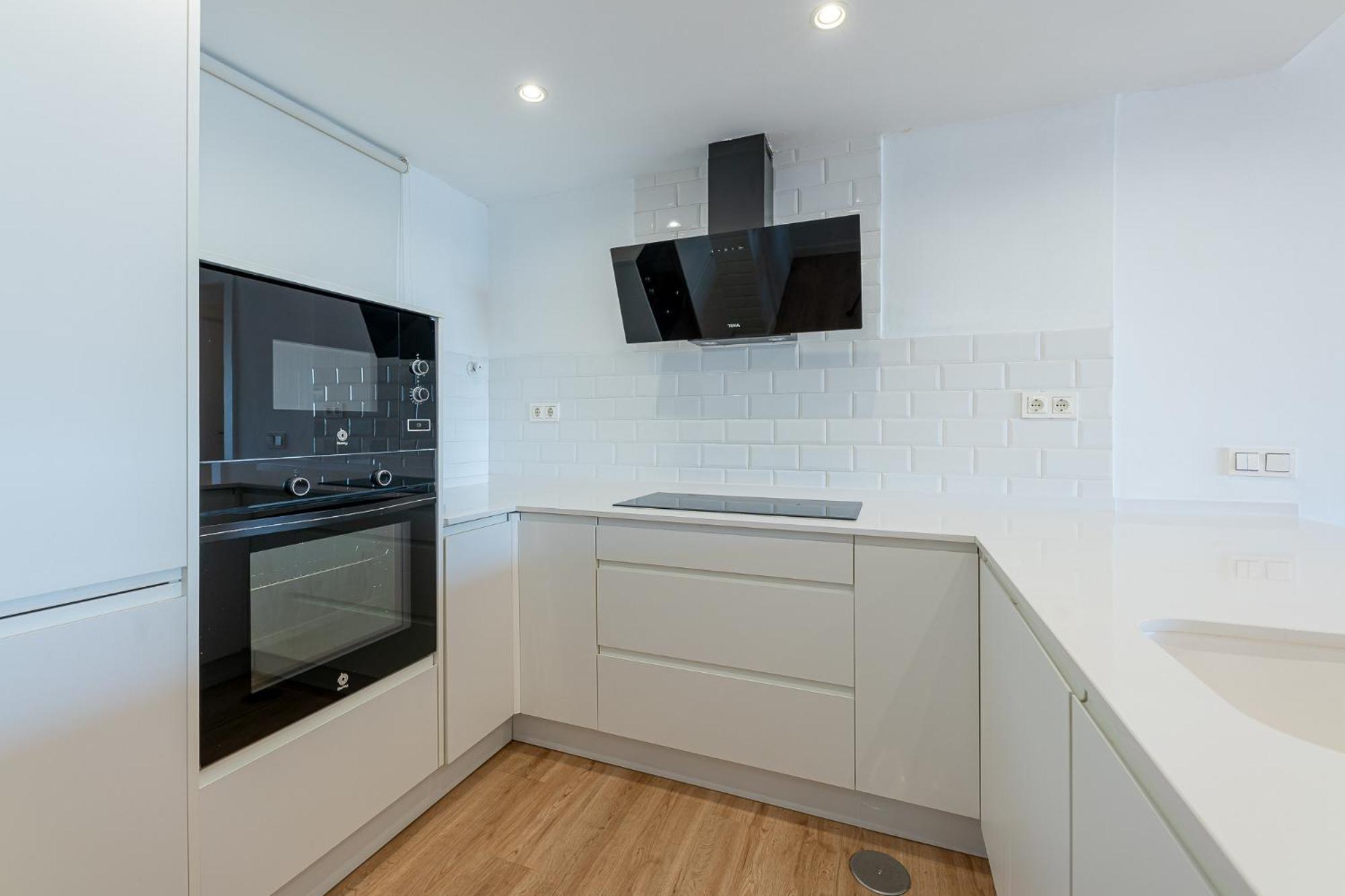 797 Holiday Rentals - Moderno Piso En Primera Linea De Playa 托雷莫利诺斯 外观 照片