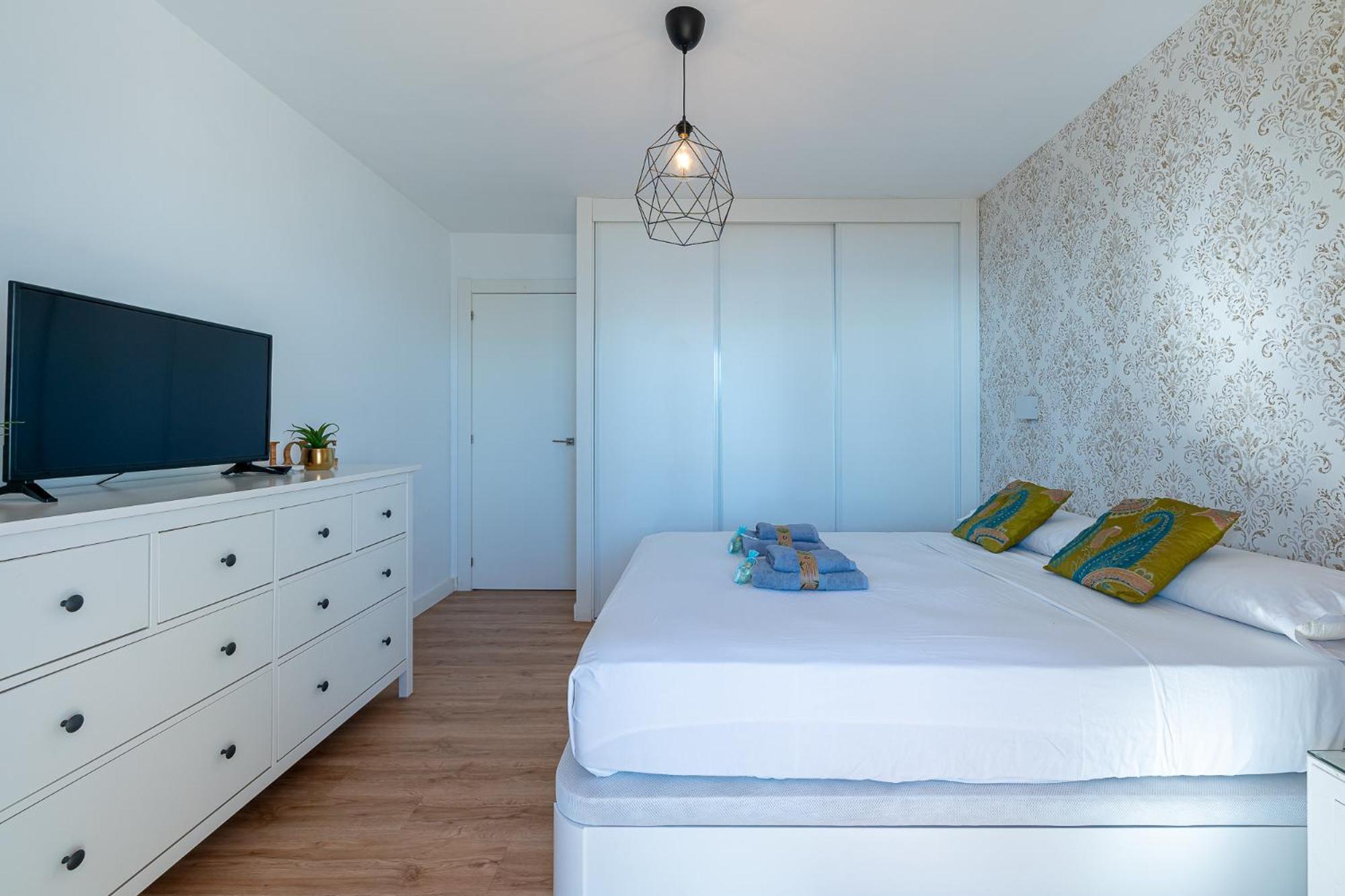 797 Holiday Rentals - Moderno Piso En Primera Linea De Playa 托雷莫利诺斯 外观 照片