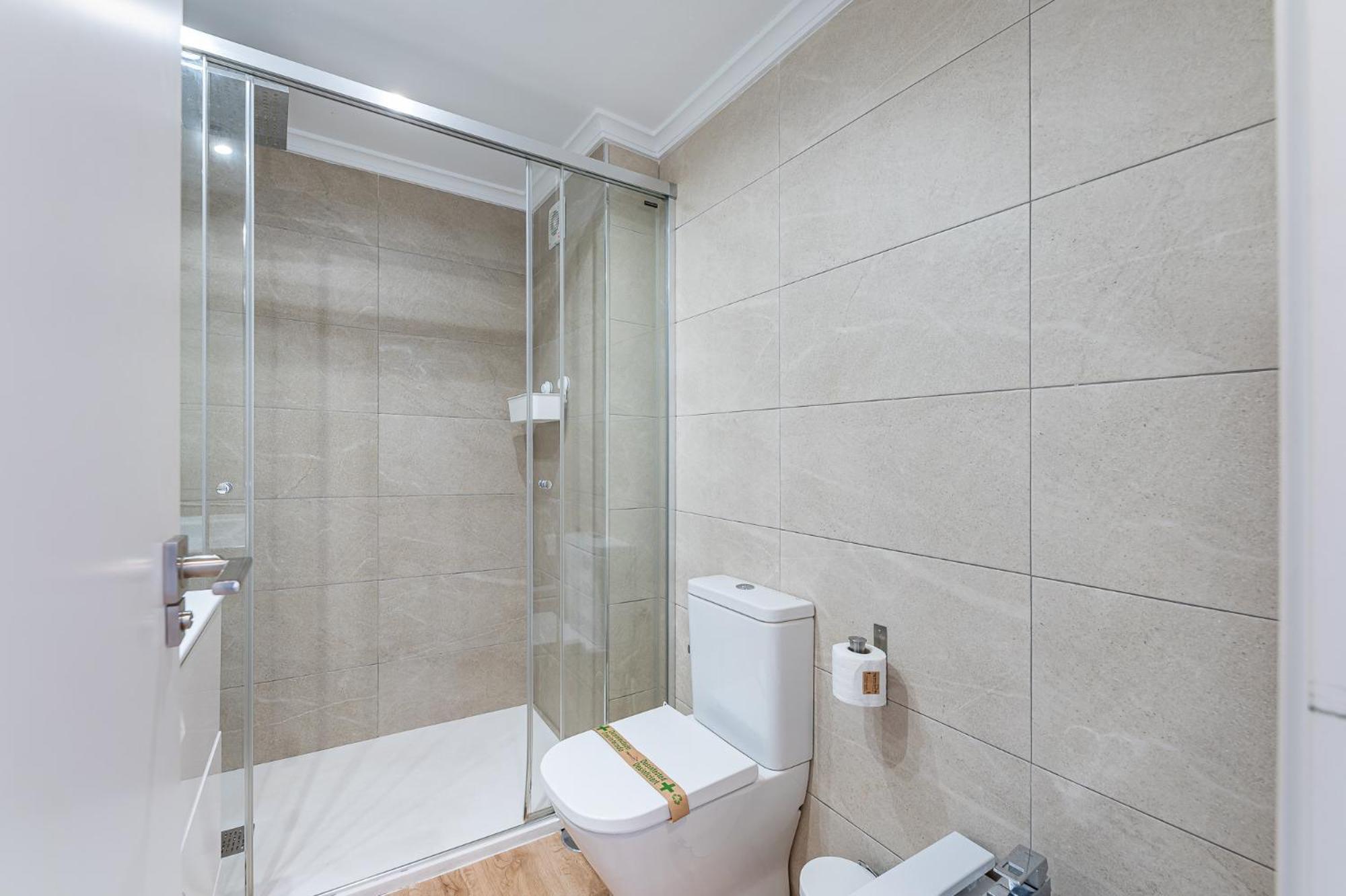 797 Holiday Rentals - Moderno Piso En Primera Linea De Playa 托雷莫利诺斯 外观 照片